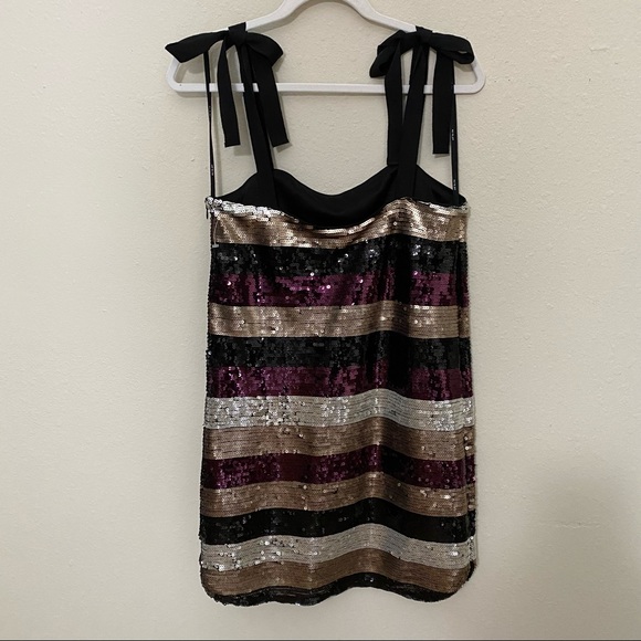 ALI & JAY I'm With Andi Sequin Minidress MEDIUM - Picture 7 of 10